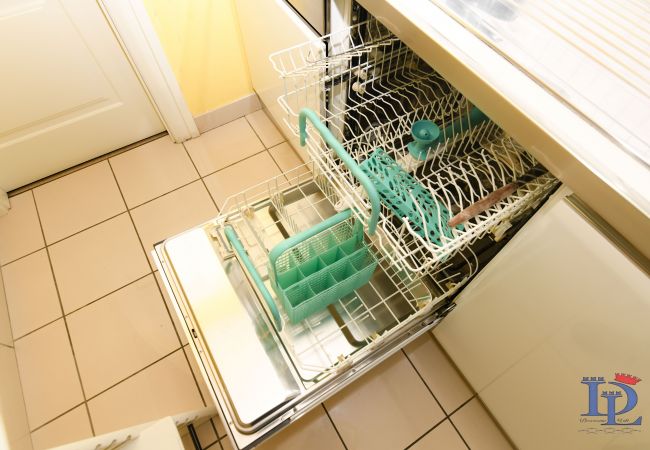 Villa in Desenzano del Garda - Desenzanoloft Villa Palm Garda Beach Villa in Desenzano del Garda - Desenzanoloft Villa Palm Garda Beach