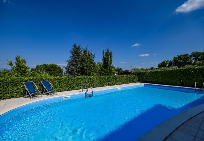  in Polpenazze del Garda - Groppello, cozy apartment with pool