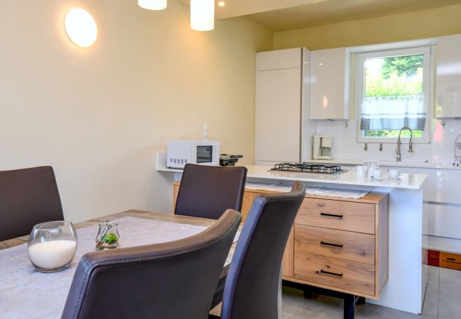 Villa in Manerba del Garda - villa sole: with private pool near to the beach Villa in Manerba del Garda - villa sole: with private pool near to the beach