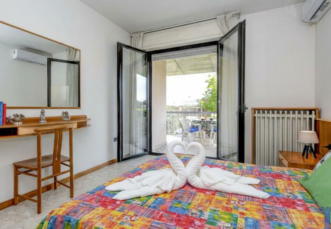 Apartment in Desenzano del Garda - Desenzanoloft A Casa di Attila