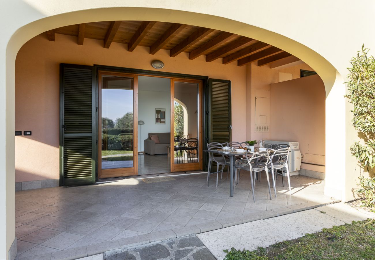 Apartment in Toscolano-Maderno - Felicity: with lake view and pool