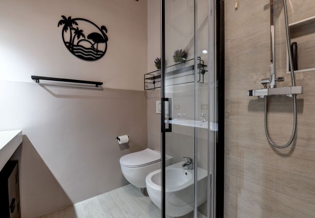 Apartment in Desenzano del Garda - Desenzanoloft Swarovski & Pool Apartment in Desenzano del Garda - Desenzanoloft Swarovski & Pool