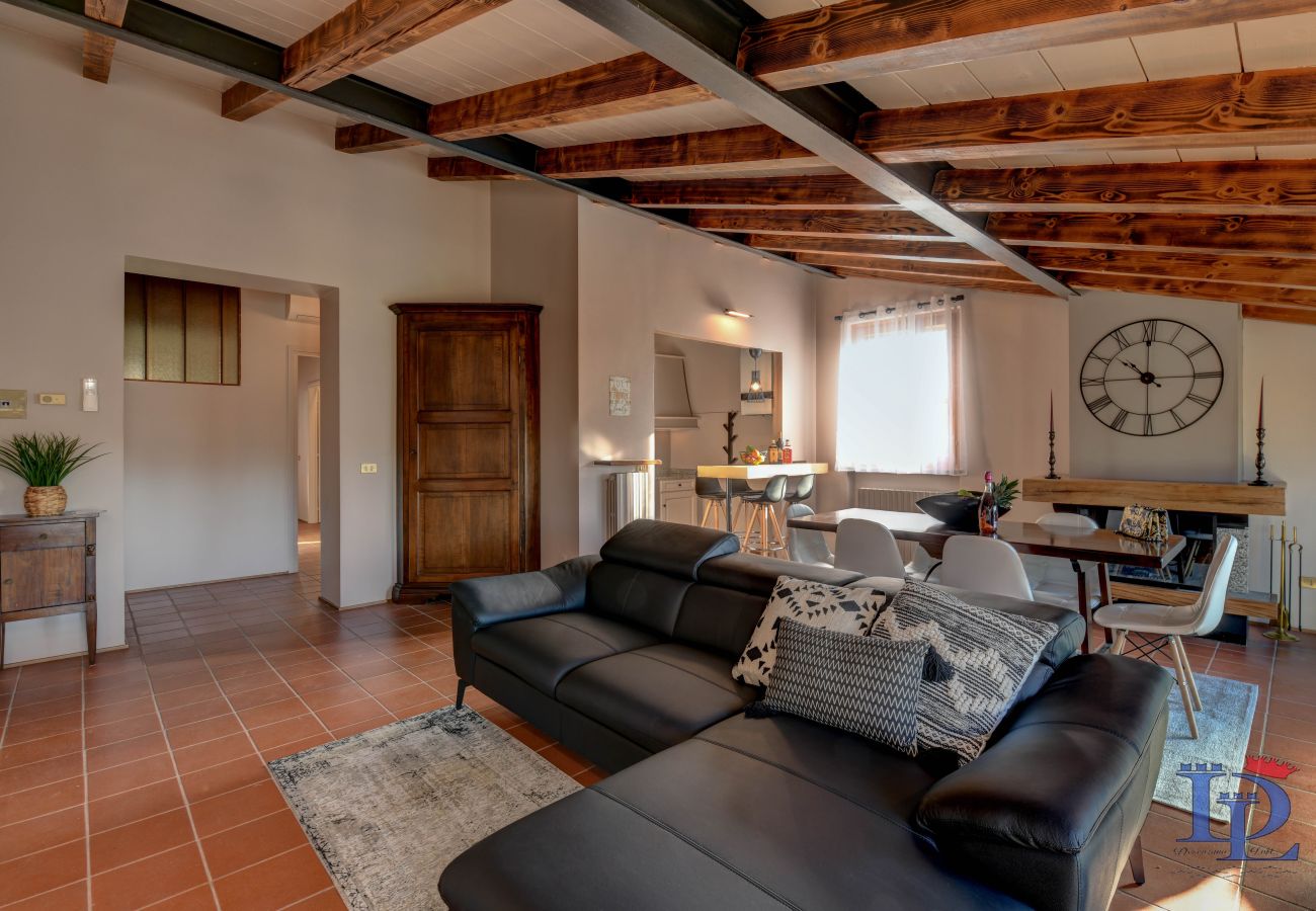 Apartment in Desenzano del Garda - Desenzanoloft Swarovski & Pool