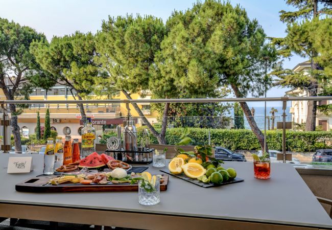 Apartment in Desenzano del Garda - Desenzanoloft Oscar Luxury Suite Apartment in Desenzano del Garda - Desenzanoloft Oscar Luxury Suite