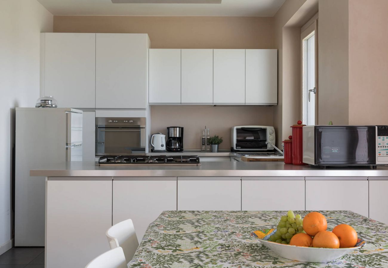 Villa in Padenghe sul Garda - Villa Gioia with private pool