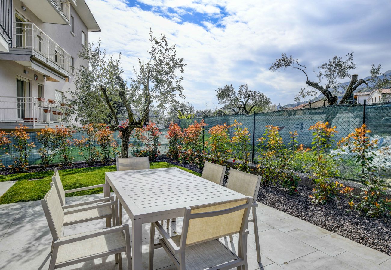 Apartment in Toscolano-Maderno - Maison Bellini: near to the beach and with pool