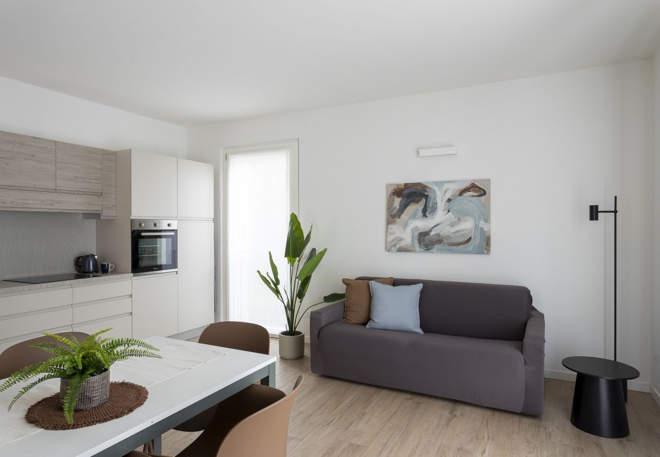 Apartment in Toscolano-Maderno - Maison Bellini: near to the beach and with pool