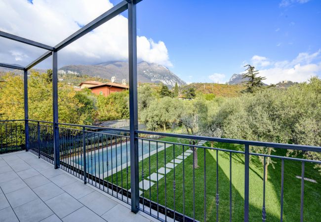  in Toscolano-Maderno - Maison Bellini 4 with pool and near to the lake