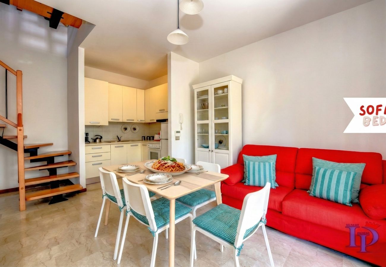 Apartment in Desenzano del Garda - DesenzanoLoft Aurelia – Family apartment with pool