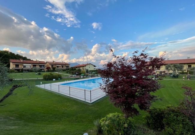 Apartment in Puegnago sul Garda - Casa Sulla Collina with lake view