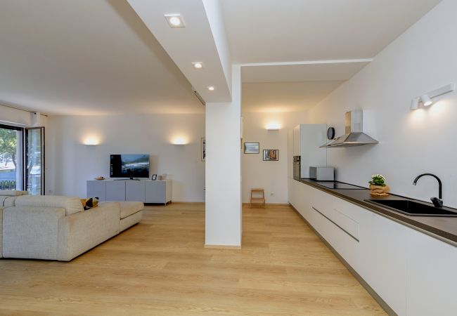 Apartment in Desenzano del Garda - DesenzanoLoft - The Lake Giant Apartment in Desenzano del Garda - DesenzanoLoft - The Lake Giant