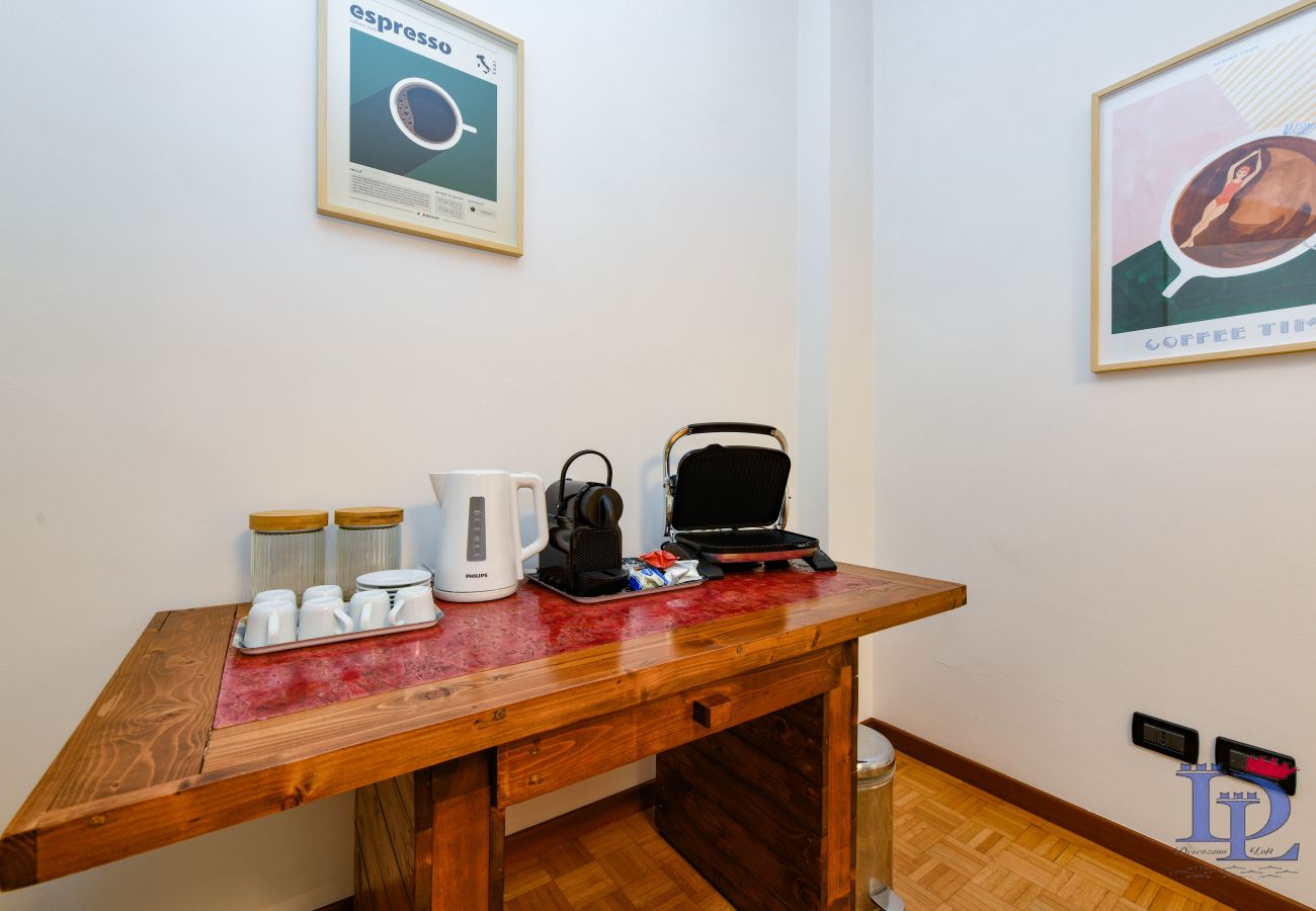 Apartment in Desenzano del Garda - Desenzanoloft Il Gigante del Lago 