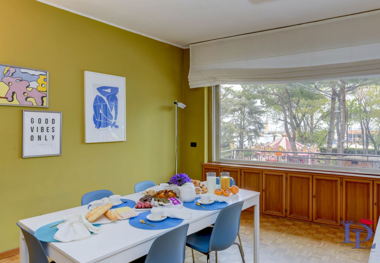 Apartment in Desenzano del Garda - Desenzanoloft Il Gigante del Lago 