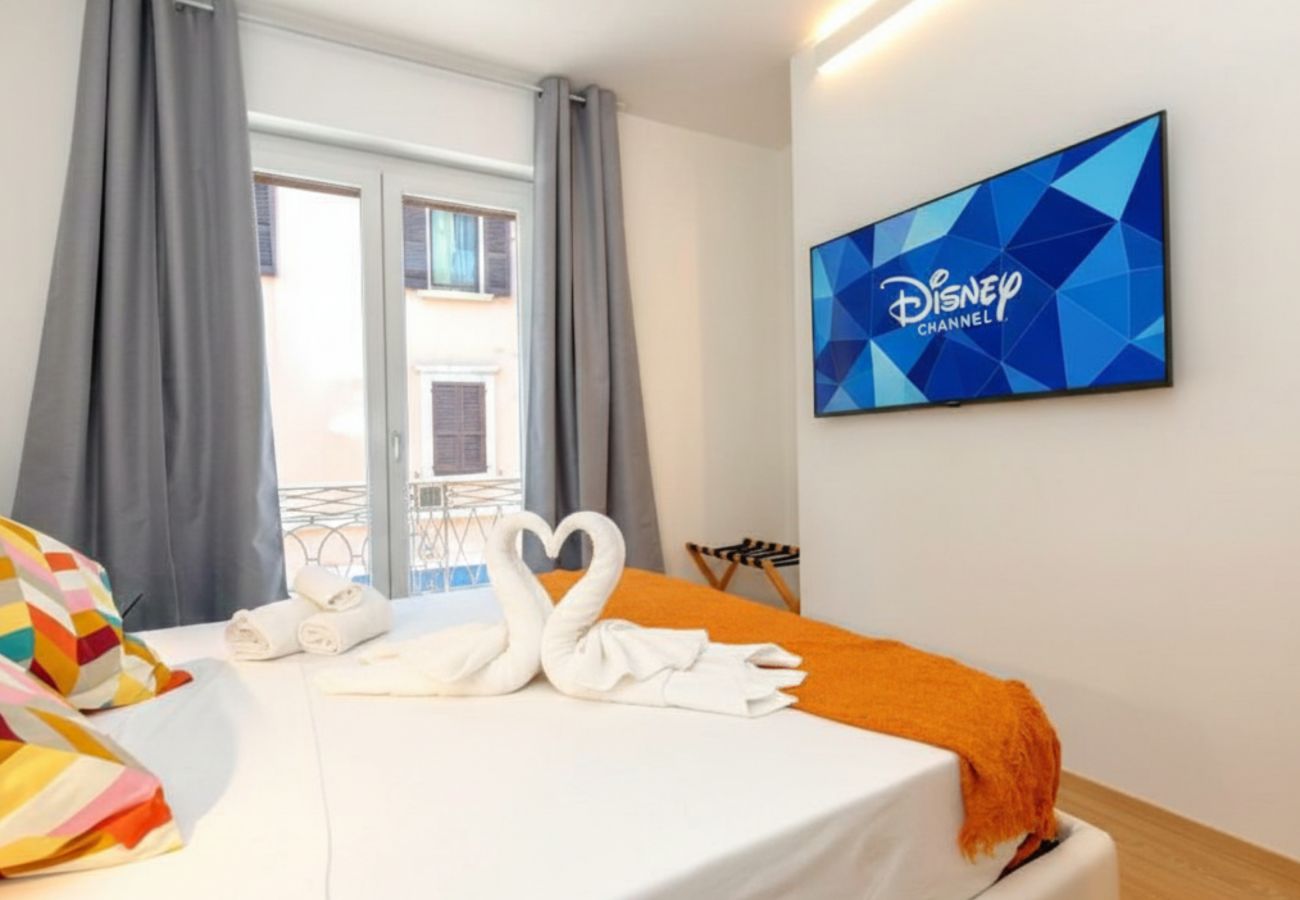 Apartment in Desenzano del Garda - DesenzanoLoft - The Lake Giant