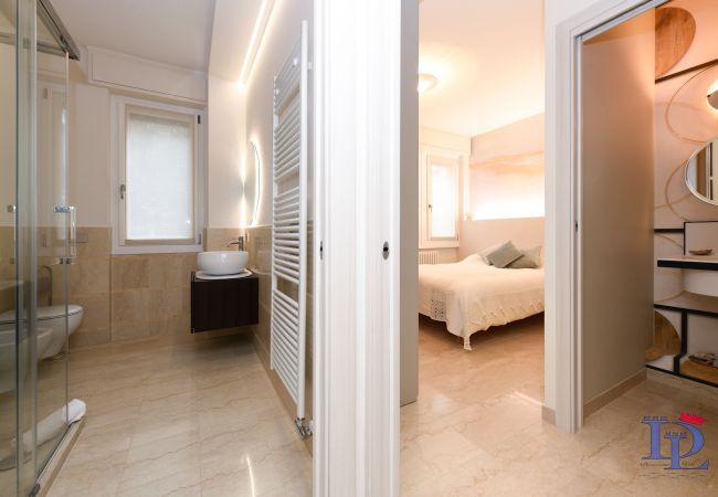 Apartment in Desenzano del Garda - Desenzanoloft  Imperium apartment (CIR-017067-CNI-00901)