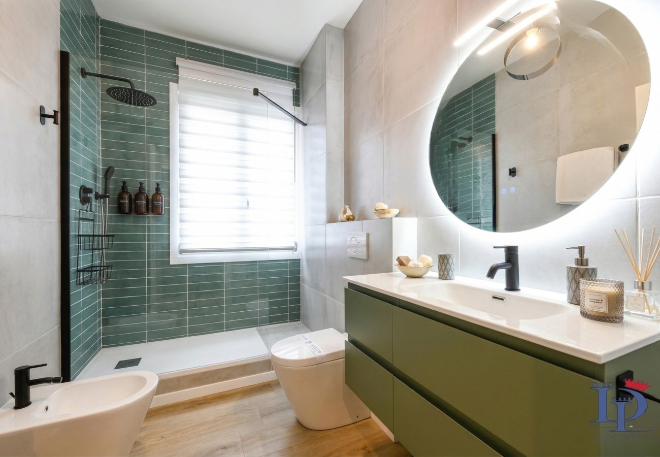 Apartment in Desenzano del Garda - Desenzanoloft Zen Apartment