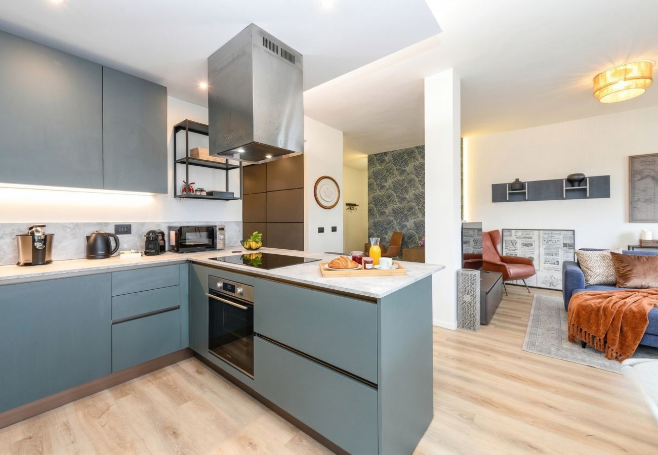 Apartment in Desenzano del Garda - Desenzanoloft Zen Apartment