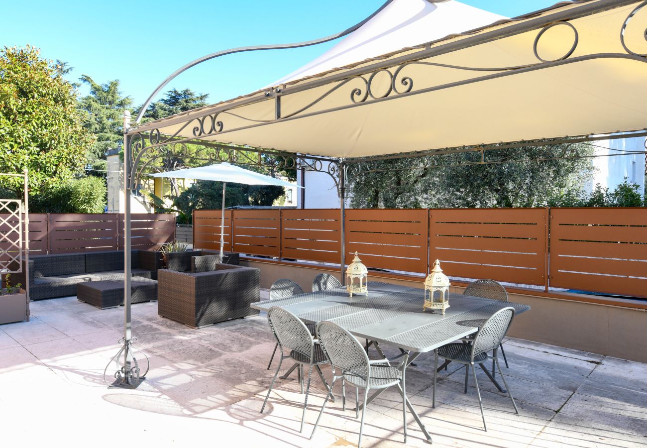 Villa in Desenzano del Garda - Desenzanoloft Villa Bugatti