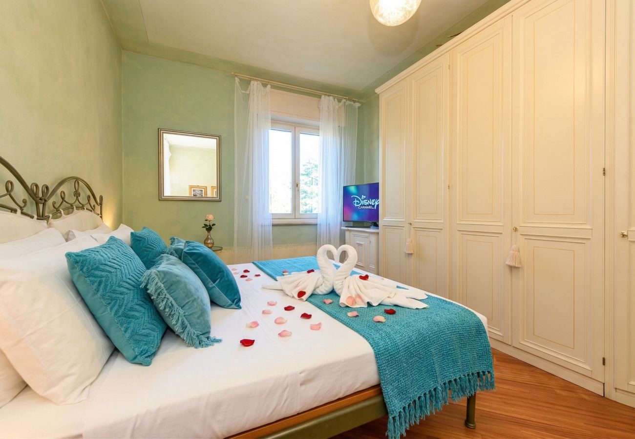 Villa in Desenzano del Garda - Desenzanoloft Villa Bugatti Detached villa, private pool