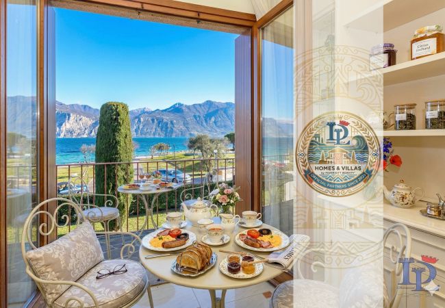  w Sirmione - DesenzanoLoft Eden amb vista al llac i platja privada