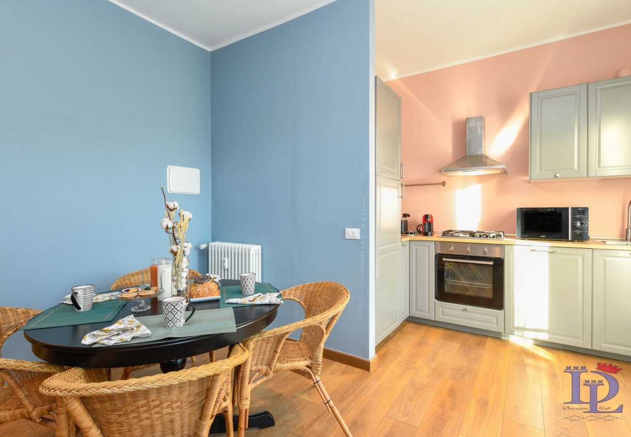 Apartament w Desenzano del Garda - Desenzanoloft Smile on the Lake