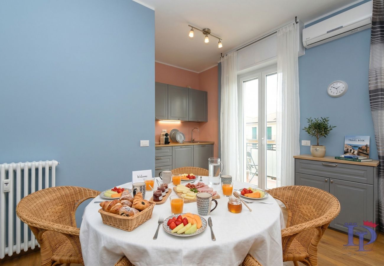 Apartament w Desenzano del Garda - Desenzanoloft Smile on the Lake