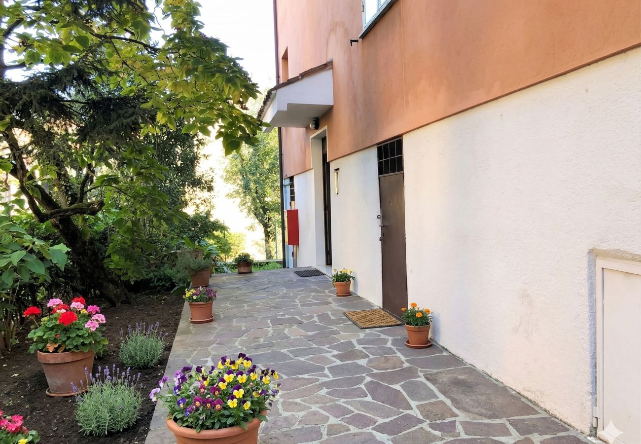 Apartament w Desenzano del Garda - Desenzanoloft Smile on the Lake