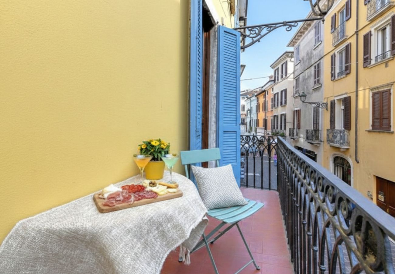 Apartament w Desenzano del Garda - DesenzanoLoft Le Petit Bijou – Odnowa 2025 – Centrum