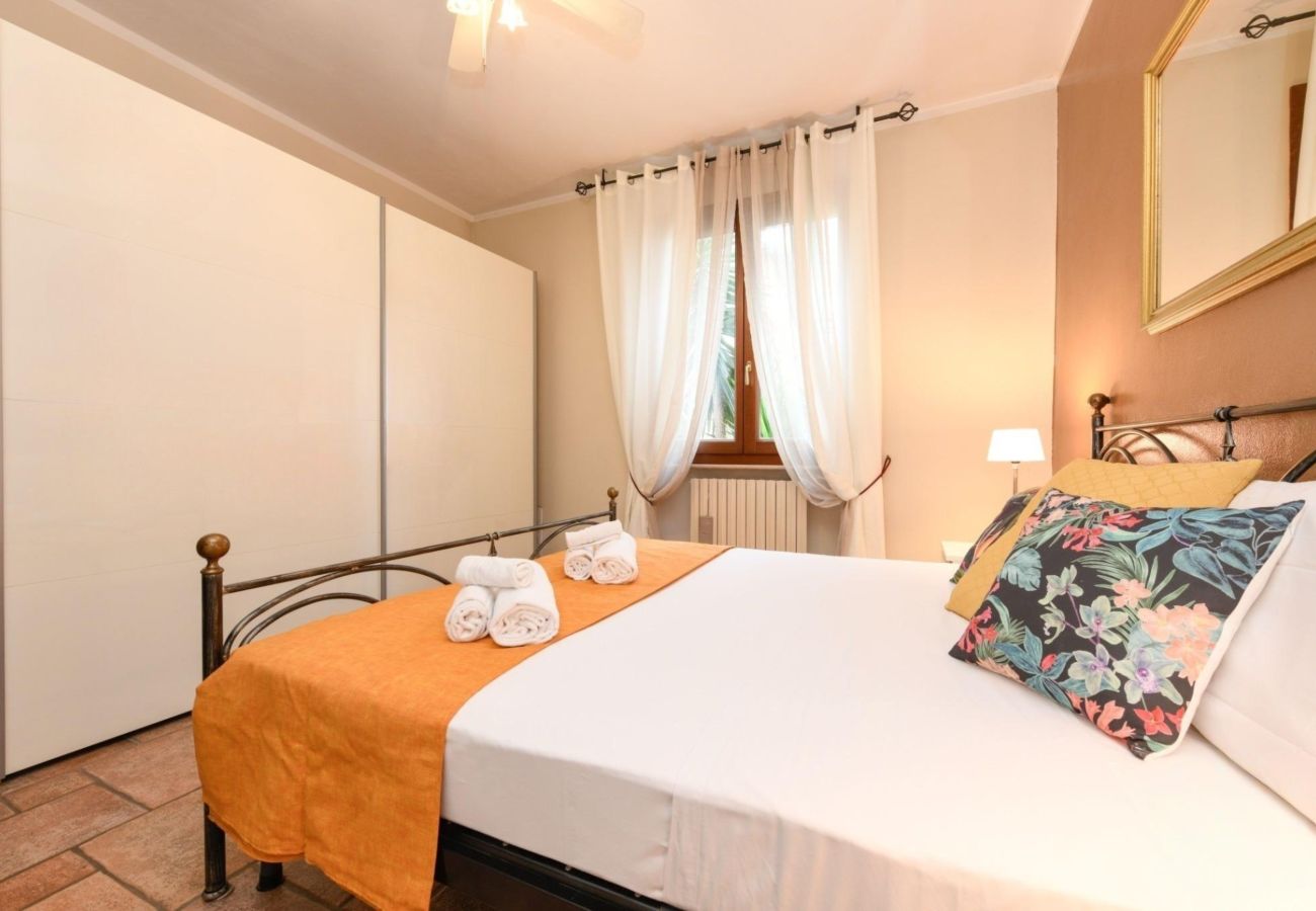 Apartament w Desenzano del Garda - Desenzanoloft Garden and Pool