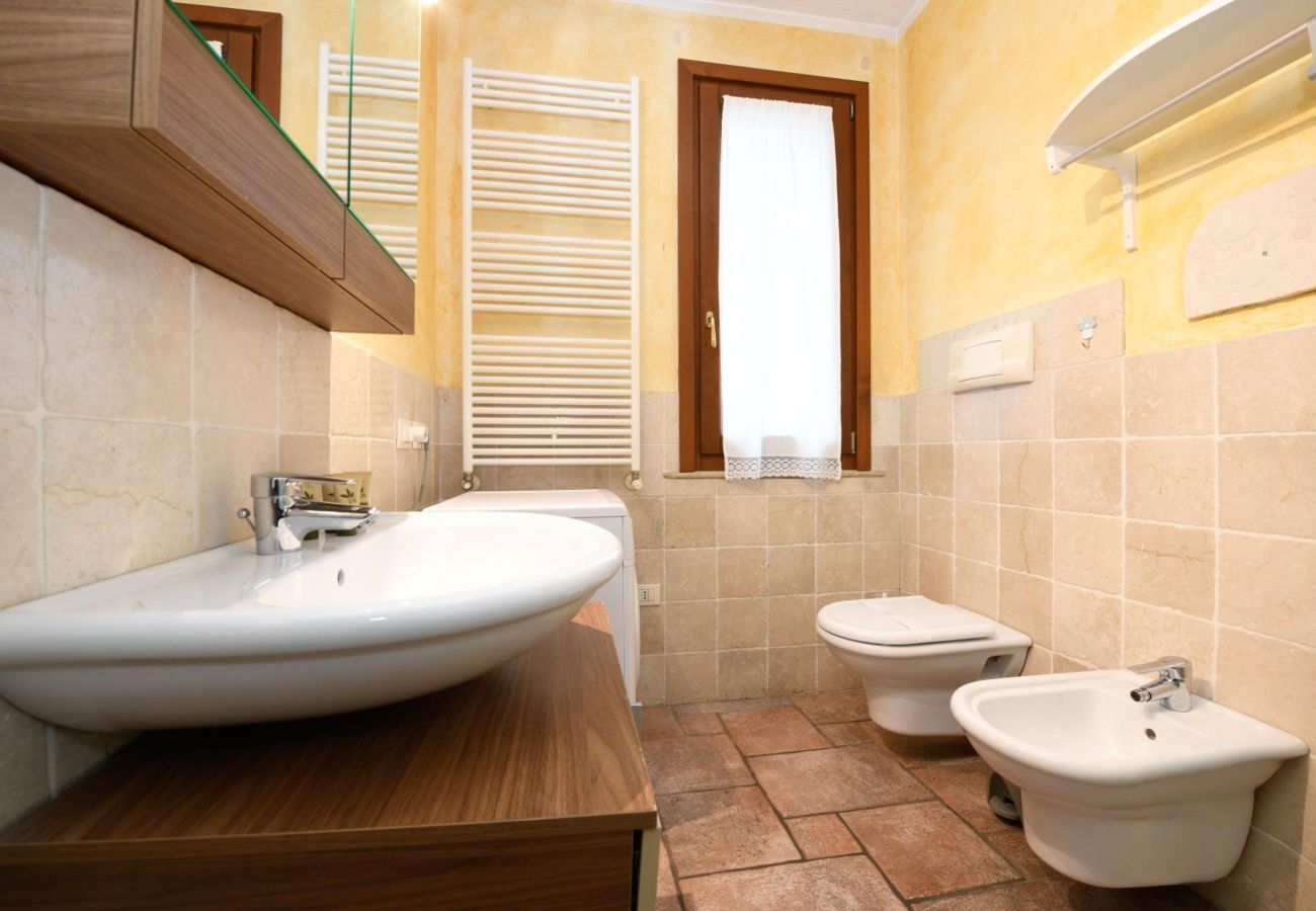 Apartament w Desenzano del Garda - Desenzanoloft Garden and Pool