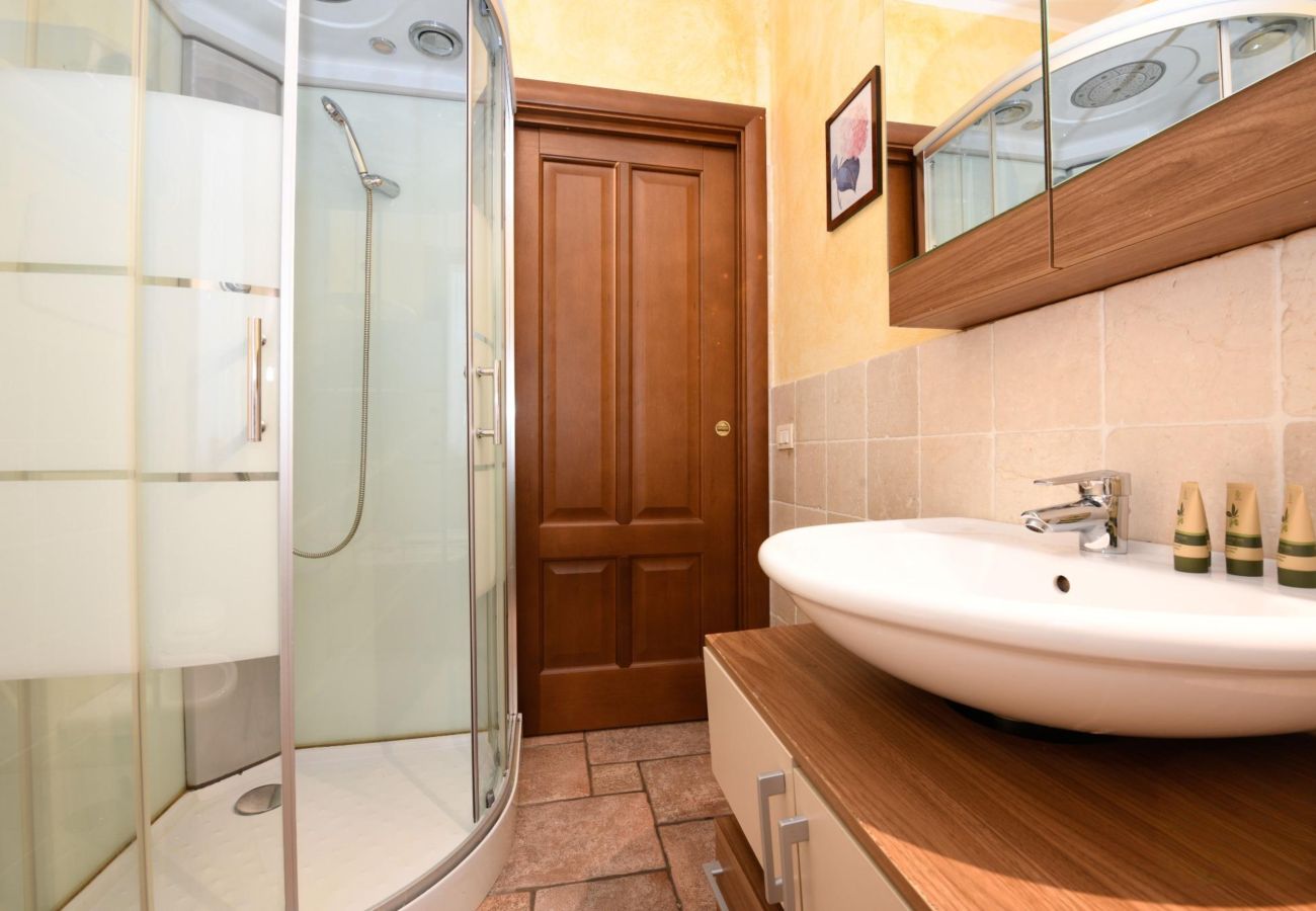 Apartament w Desenzano del Garda - Desenzanoloft Garden and Pool