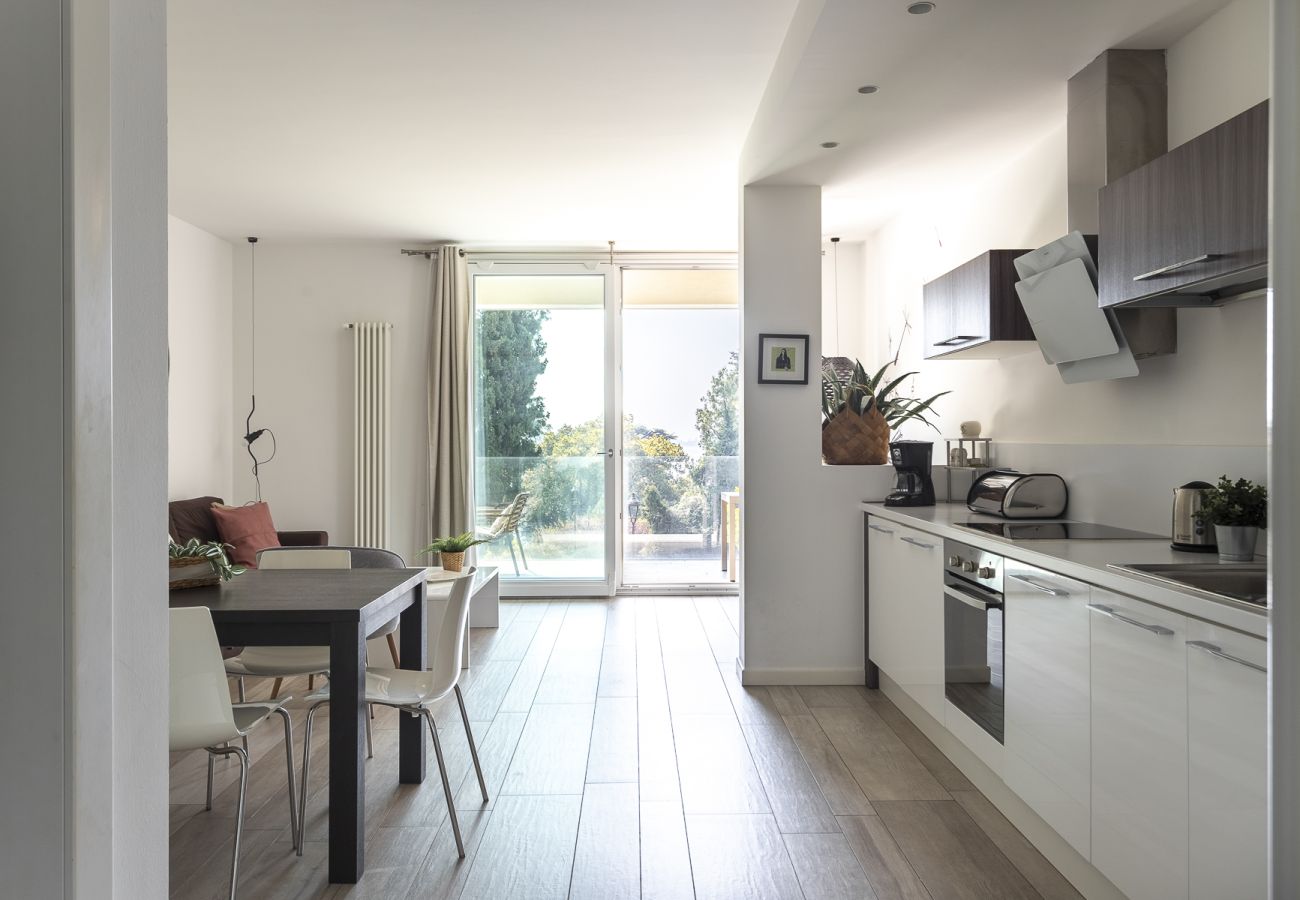 Apartament w Gardone Riviera - Minnie - spazioso appartamento a Gardone Riviera
