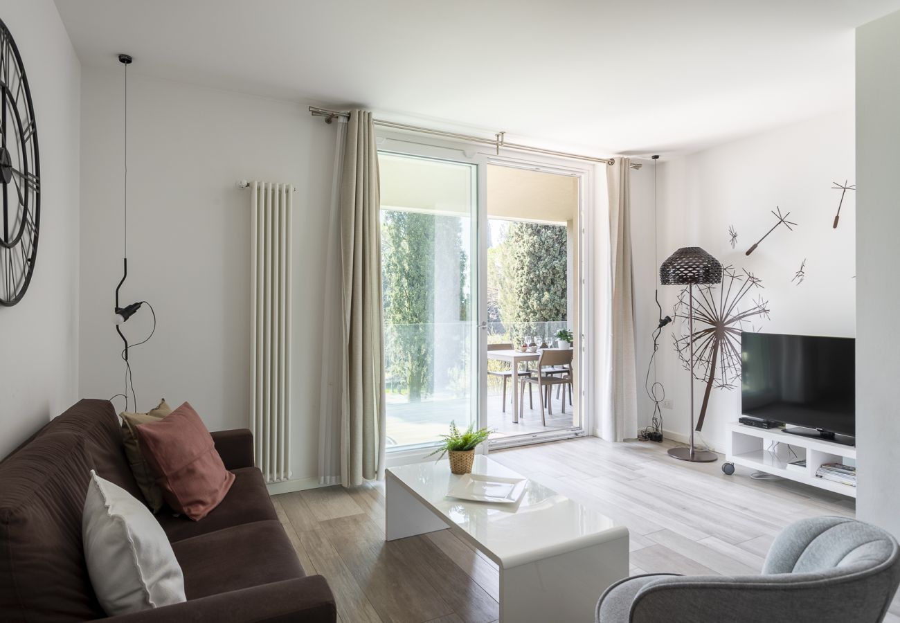 Apartament w Gardone Riviera - Minnie - spazioso appartamento a Gardone Riviera