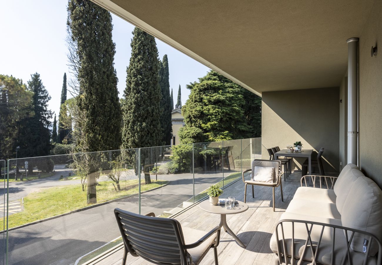 Apartament w Gardone Riviera - Minnie - spazioso appartamento a Gardone Riviera