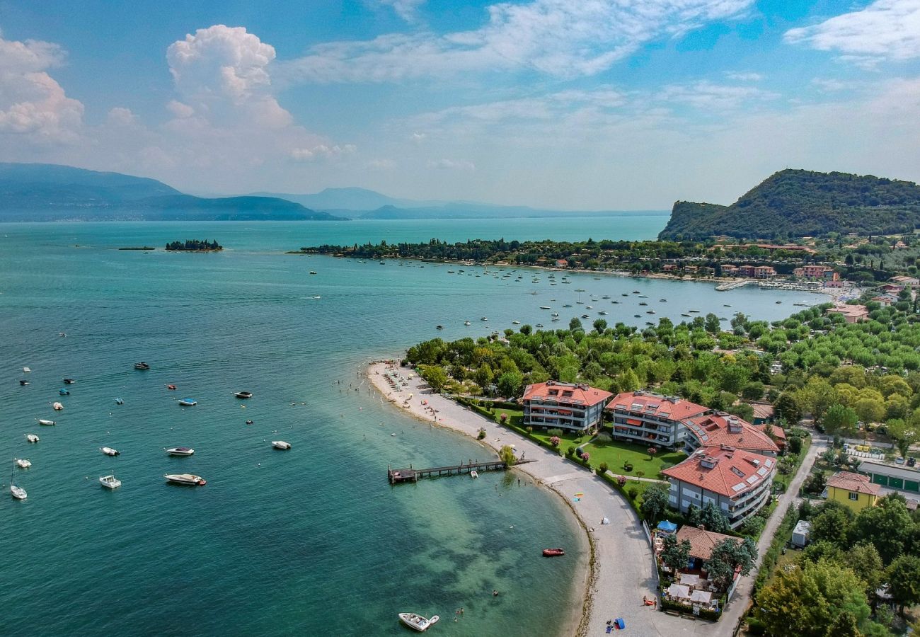 Apartament w Manerba del Garda - Sogno del Lago: appartamento fronte spiaggia