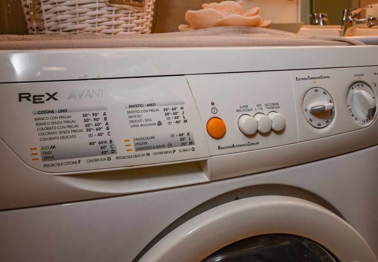 Apartament w Manerba del Garda - Sogno del Lago: appartamento fronte spiaggia