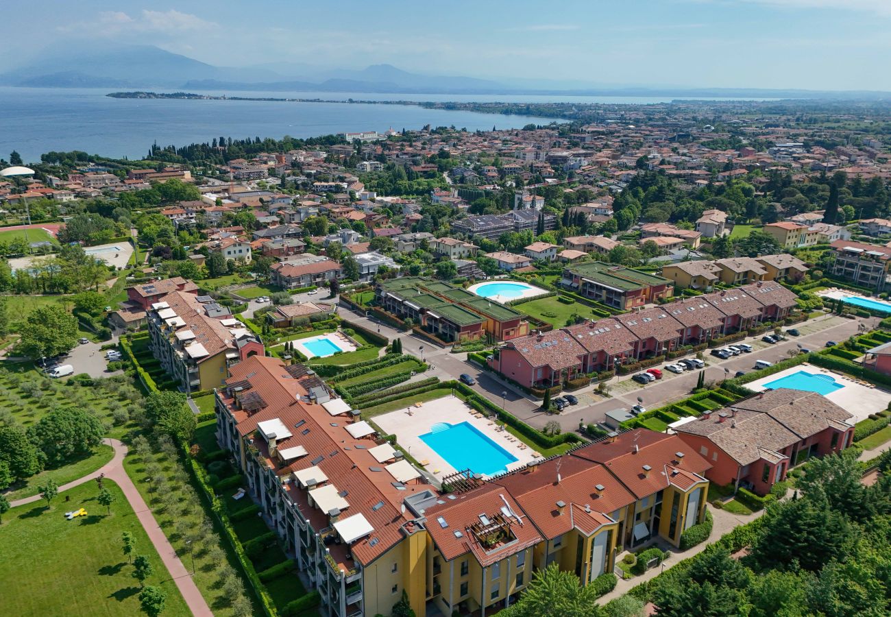 Apartament w Desenzano del Garda - Desenzanoloft Butterfly and Pools