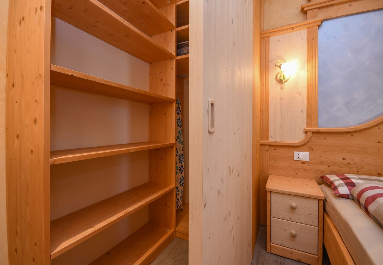 Apartament w Tignale - Principe, con grande balcone e vista lago