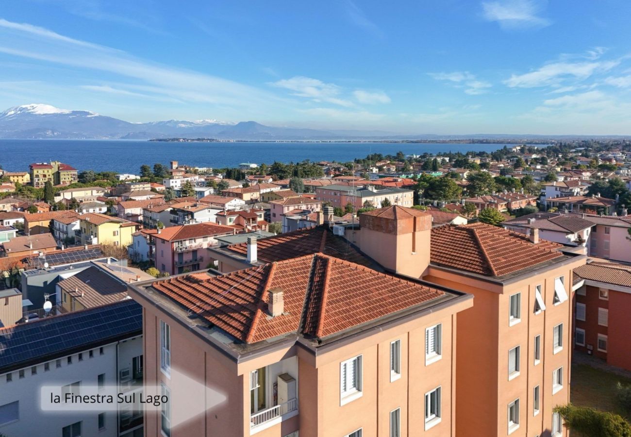 Apartament w Desenzano del Garda - Desenzanoloft La Finestra sul Lago 