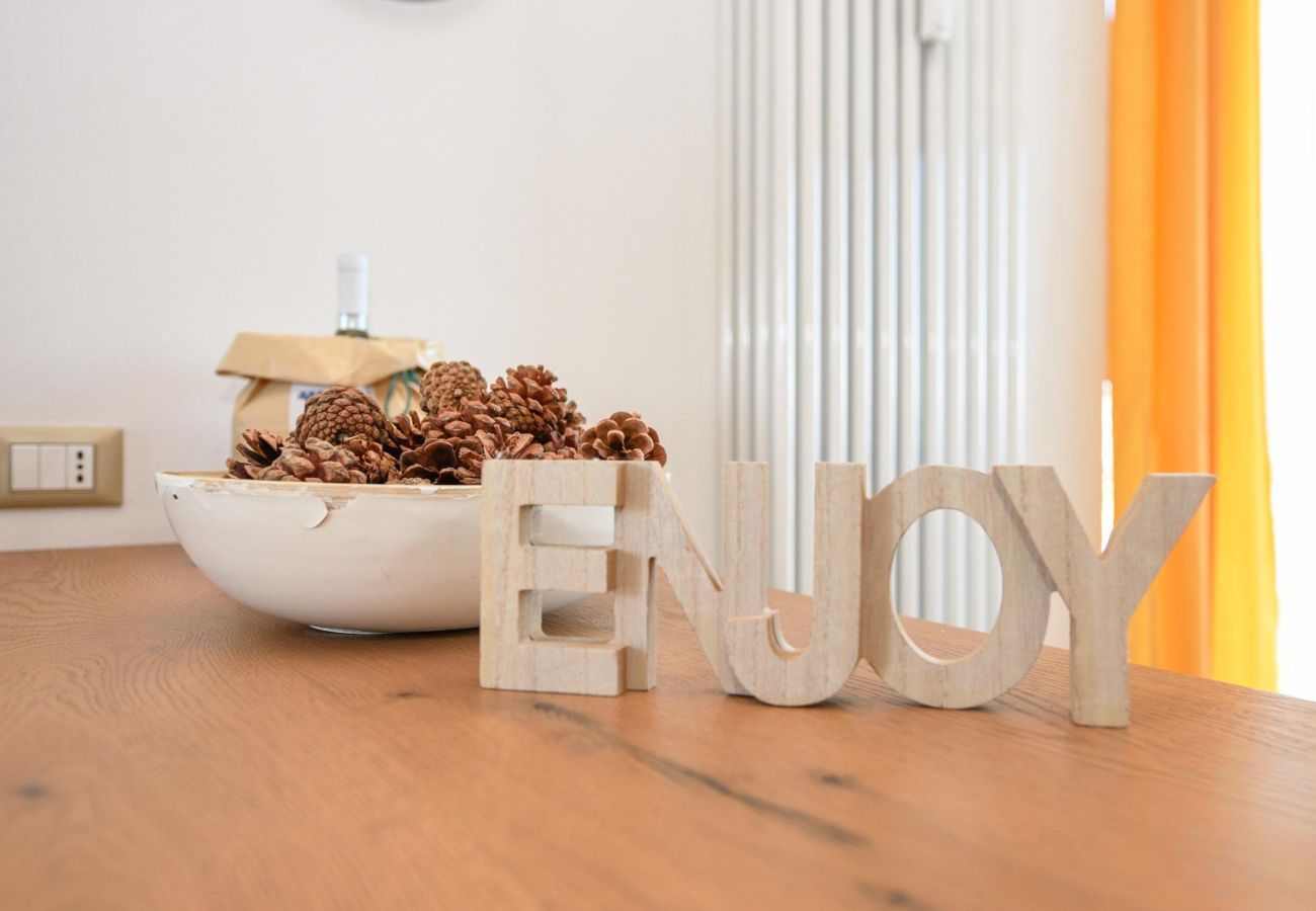 Apartament w Desenzano del Garda - Desenzanoloft La Finestra sul Lago 