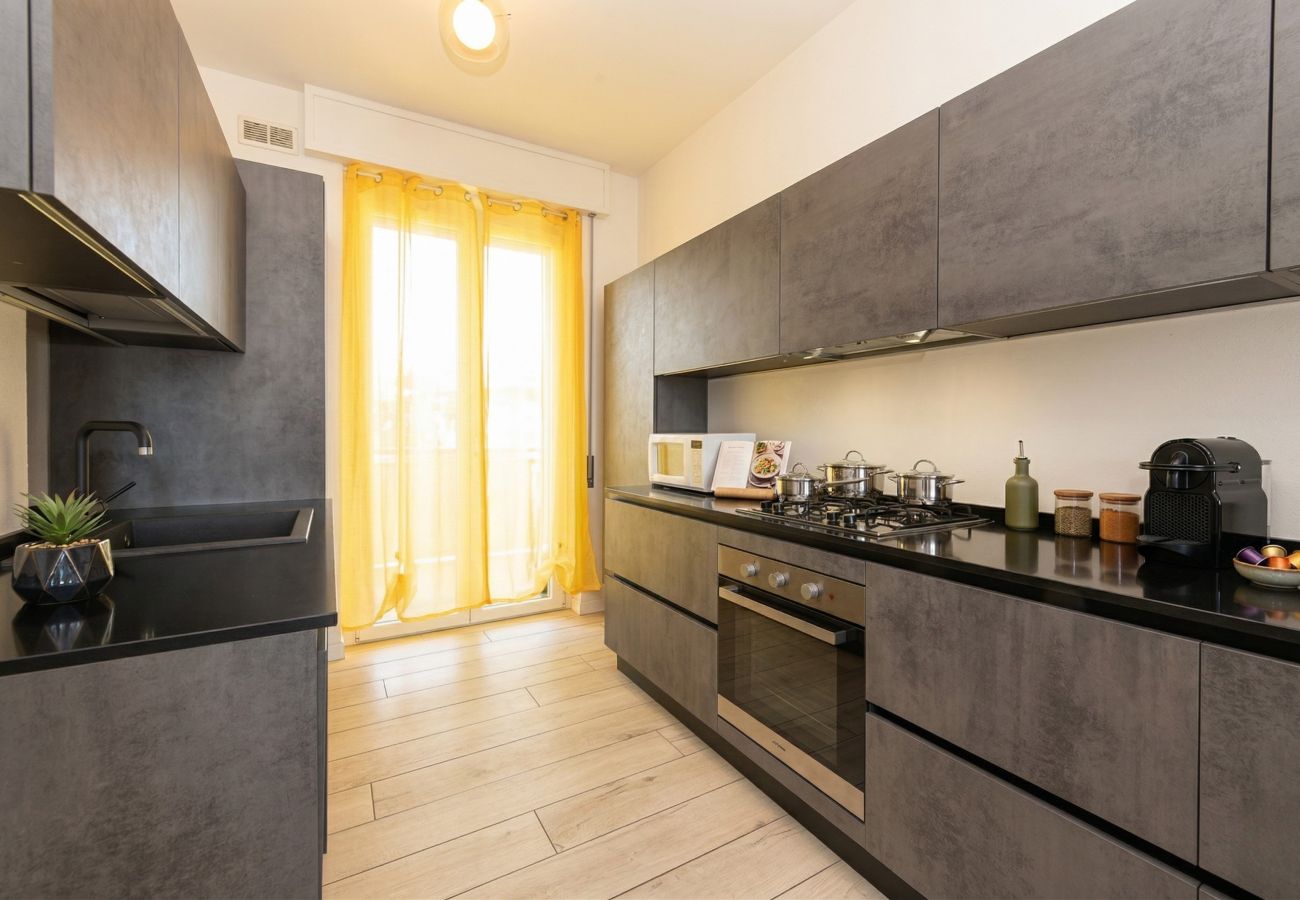 Apartament w Desenzano del Garda - Desenzanoloft La Finestra sul Lago 