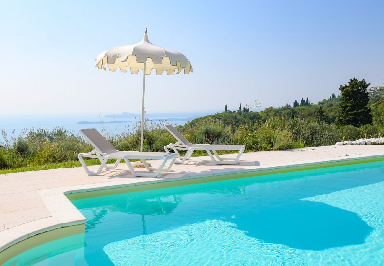 Apartament w Toscolano-Maderno - Cà Rossa -  Ibisco immersi nella natura al di sopra di Toscolano Maderno