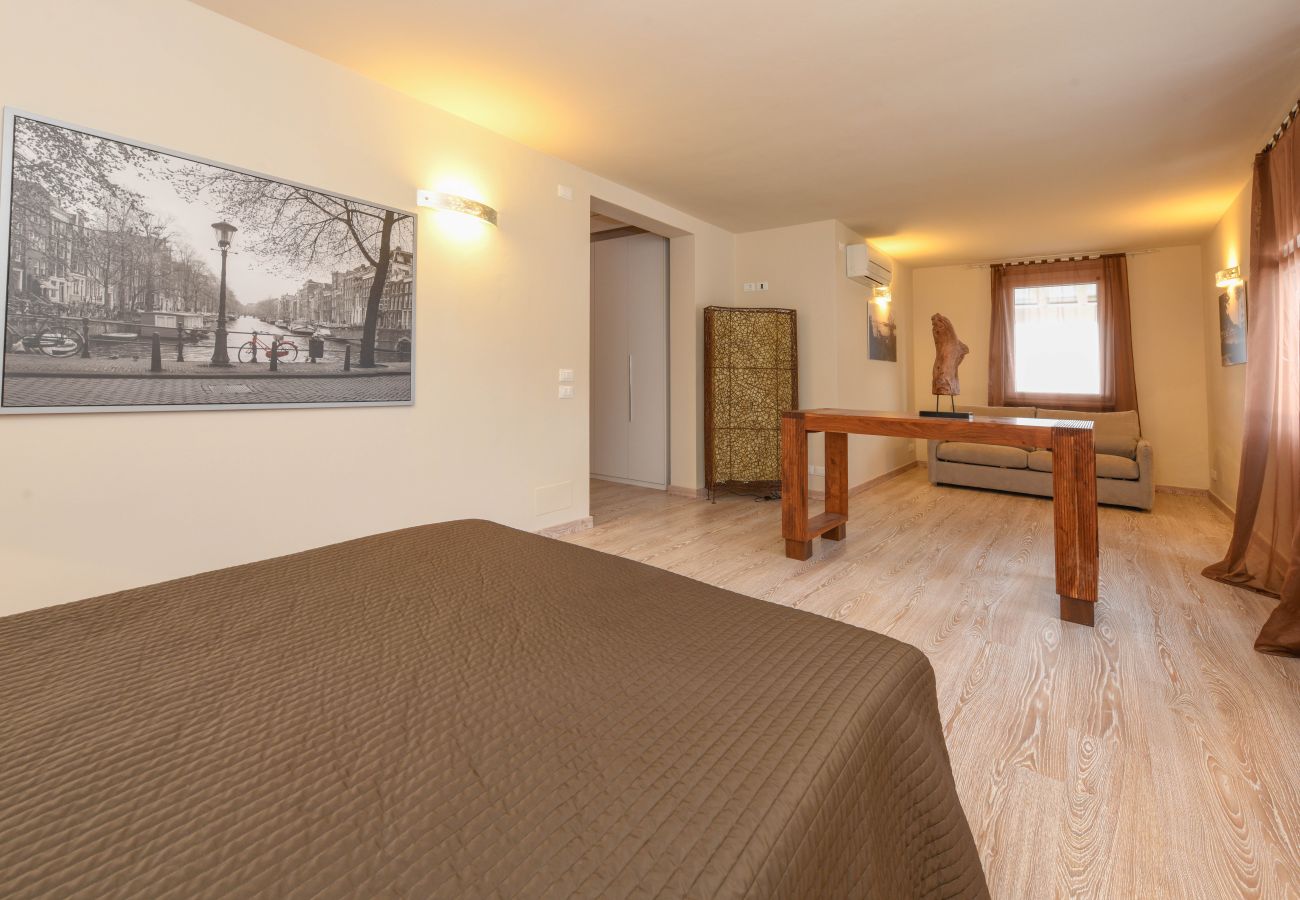 Apartament w Toscolano-Maderno - Cà Rossa -  Ibisco immersi nella natura al di sopra di Toscolano Maderno