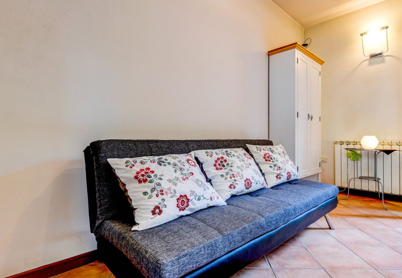 Townhouse w Manerba del Garda - Casa Delisa: in residence curato con piscina e non lontano dal lago