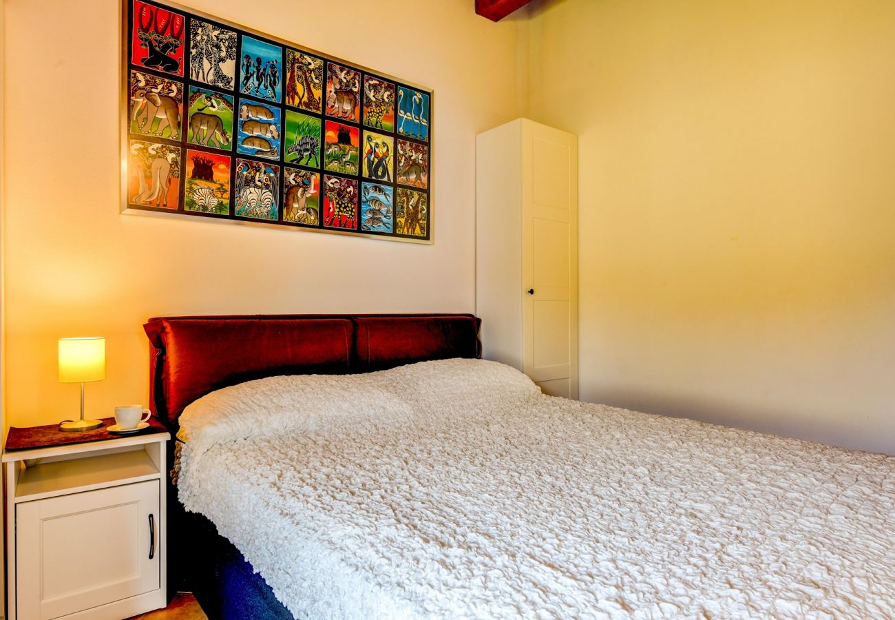 Townhouse w Manerba del Garda - Casa Delisa: in residence curato con piscina e non lontano dal lago