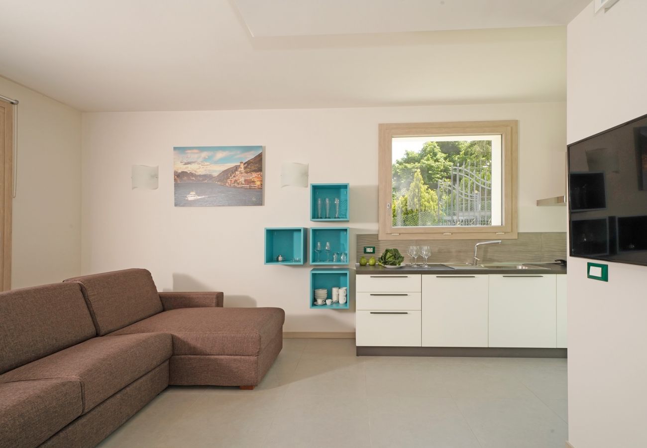 Townhouse w Manerba del Garda - Gardaliva1: in residence con piscina e vista lago vicino alla spiaggia