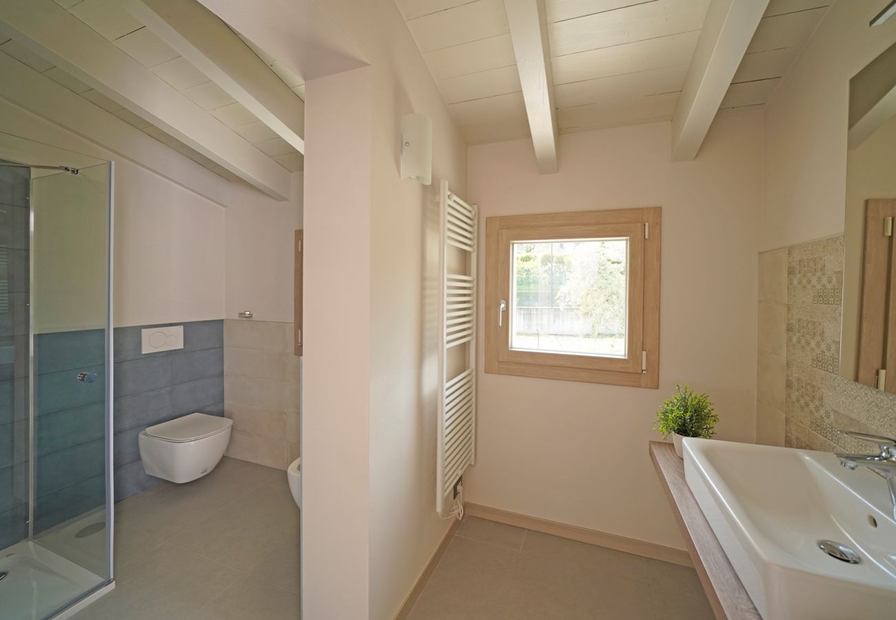 Apartament w Manerba del Garda - Gardaliva5:spazioso con vista lago in piccolo residence vicino al lago