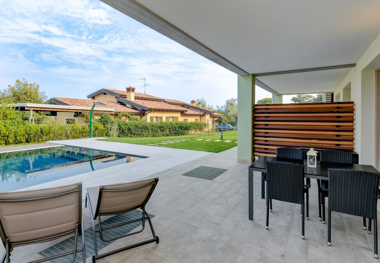 Studio w Manerba del Garda - Gardaliva 4: in piccolo residence con piscina vicino al lago