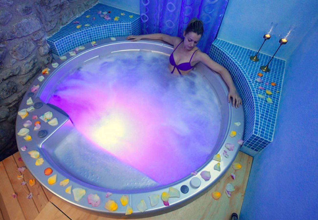 Apartament w Tignale - Conte, con grande balcone vista lago