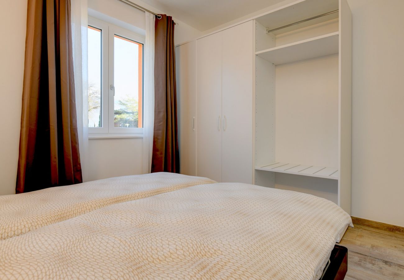 Apartament w Tignale - Orange House con meravigliosa vista lago